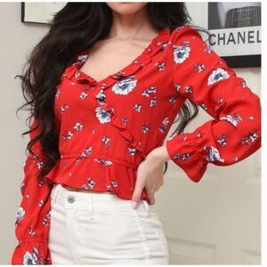 H&M Size 0 Red Floral Long Sleeve Ruffle Crop Blouse Top V-neck Divided by H&M